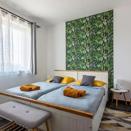 Jokai24 Apartment